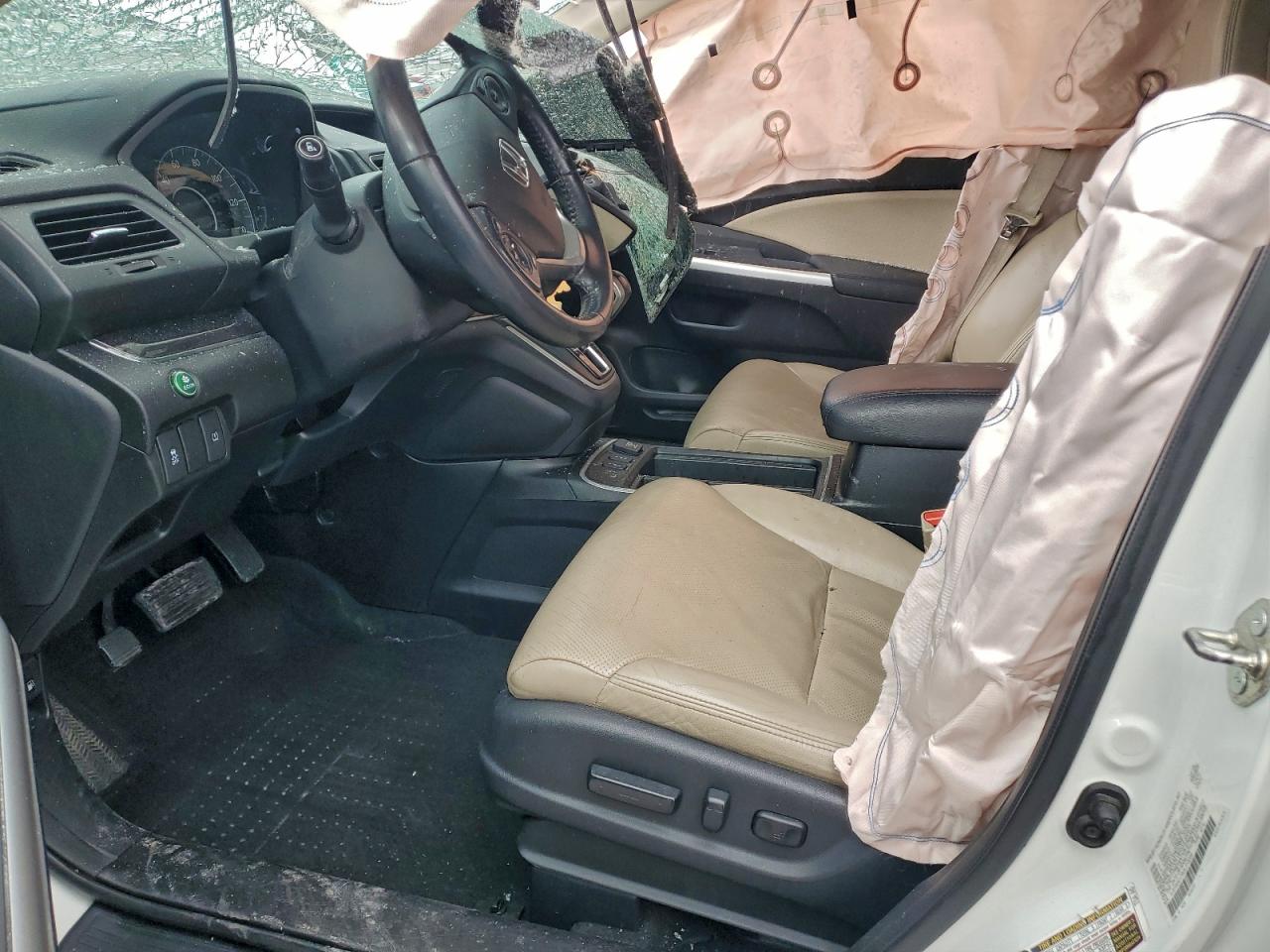 2016 HONDA CR-V EXL photo 13