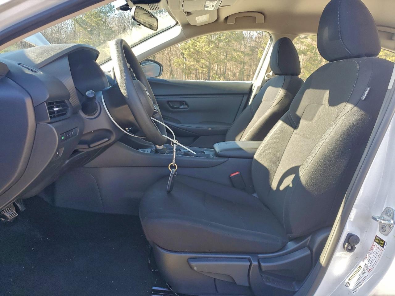 2025 NISSAN SENTRA S photo 7