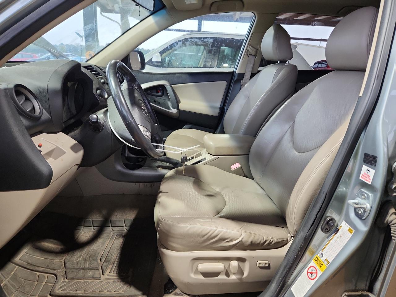2007 TOYOTA RAV4 LIMITED photo 7