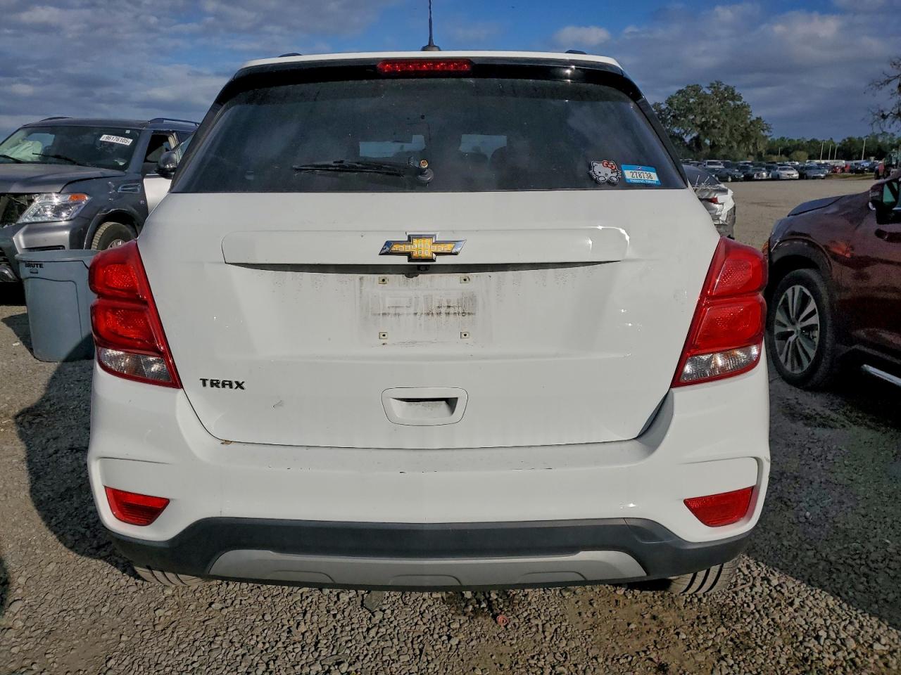 2021 CHEVROLET TRAX 1LT photo 6
