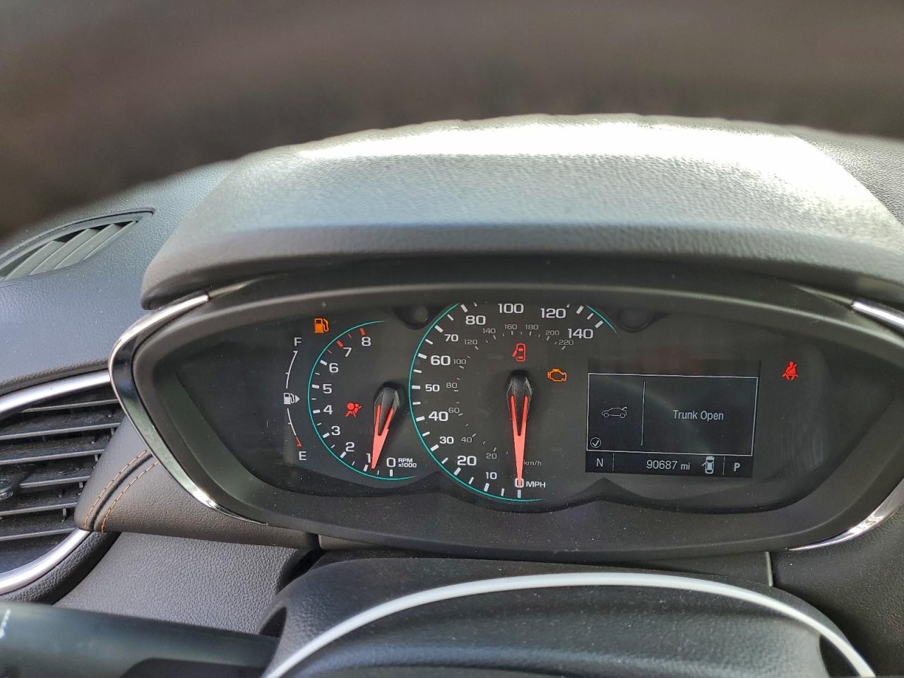 2021 CHEVROLET TRAX 1LT photo 9
