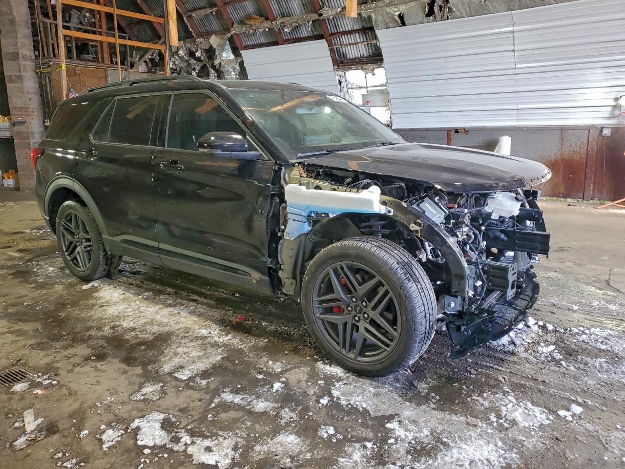 2025 FORD EXPLORER ST-LINE photo 7