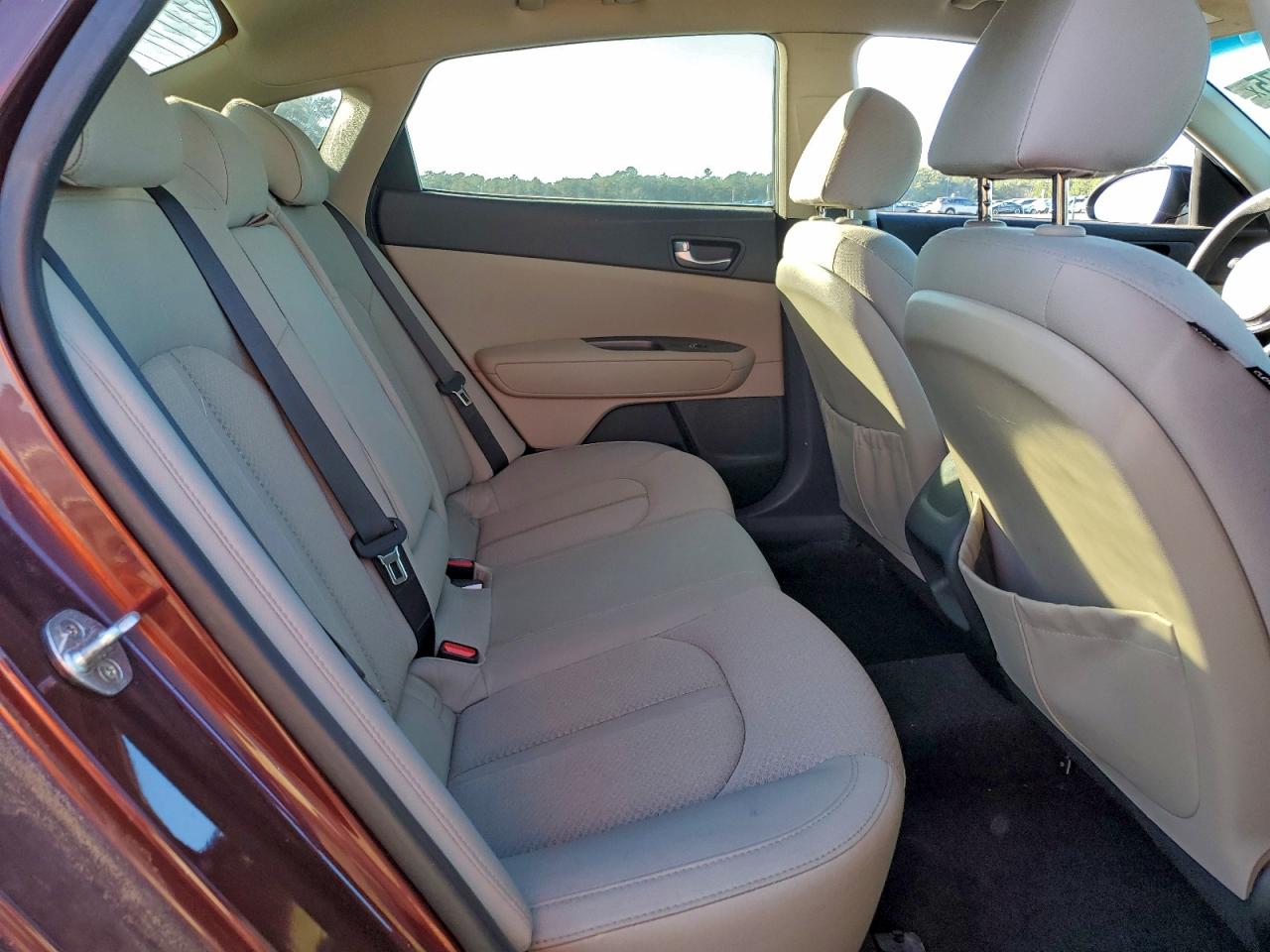 2016 KIA OPTIMA LX photo 10