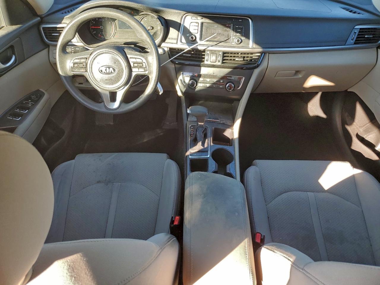 2016 KIA OPTIMA LX photo 8