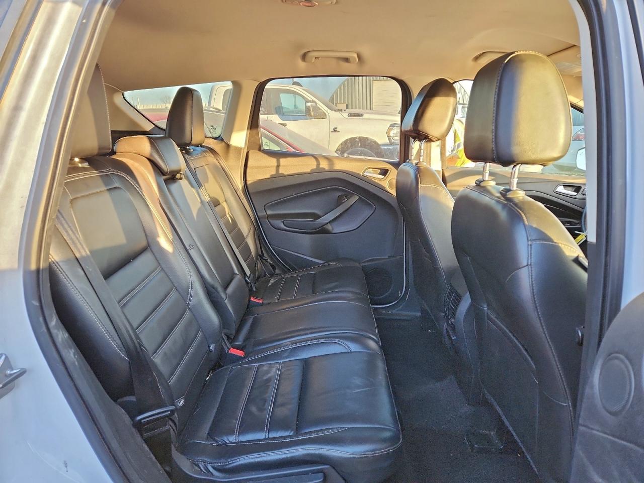 2017 FORD ESCAPE TITANIUM photo 10
