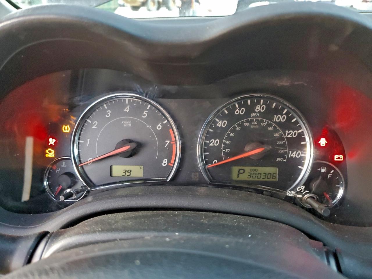 2011 TOYOTA COROLLA BASE photo 9