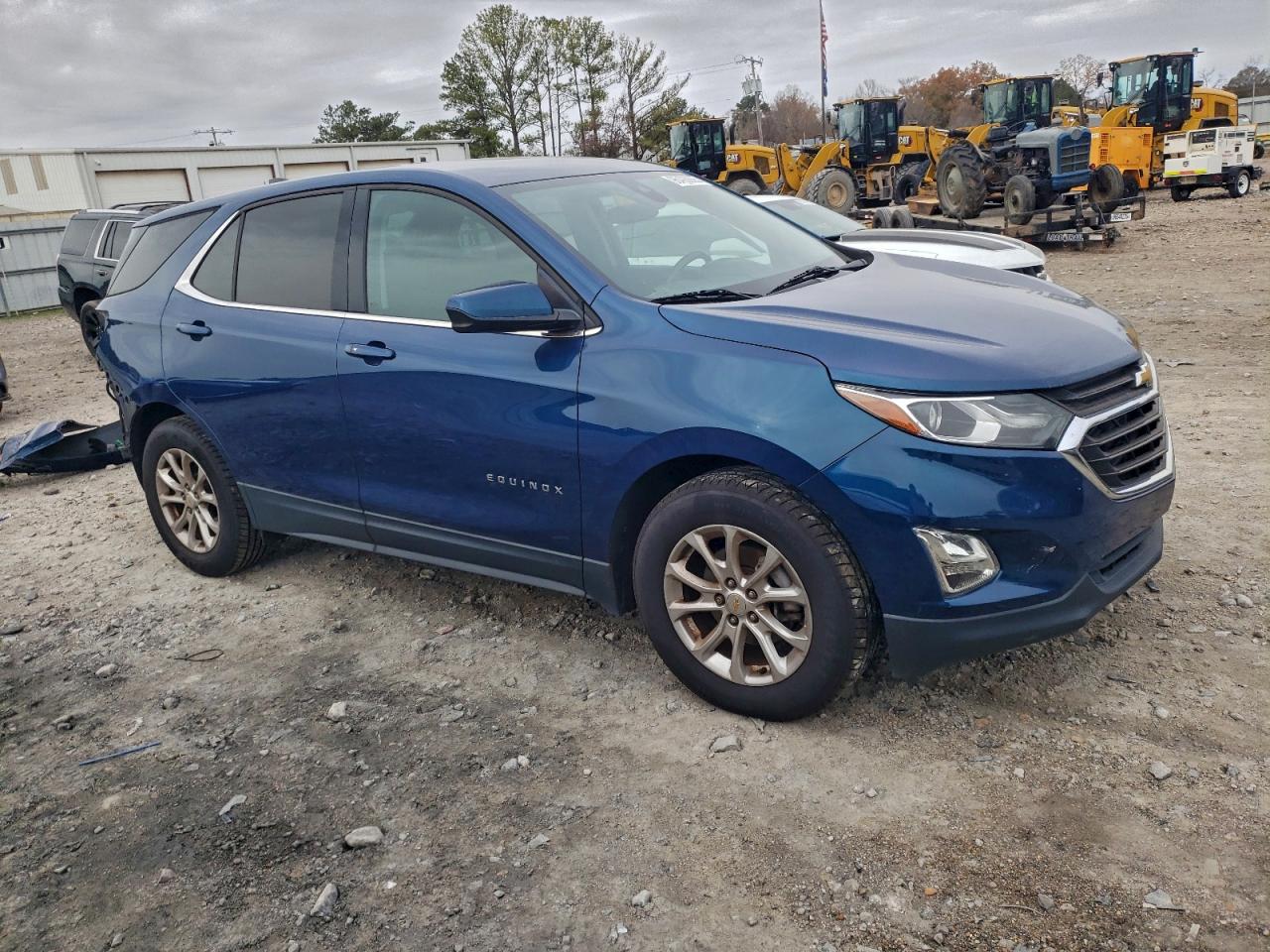 2020 CHEVROLET EQUINOX LT photo 4