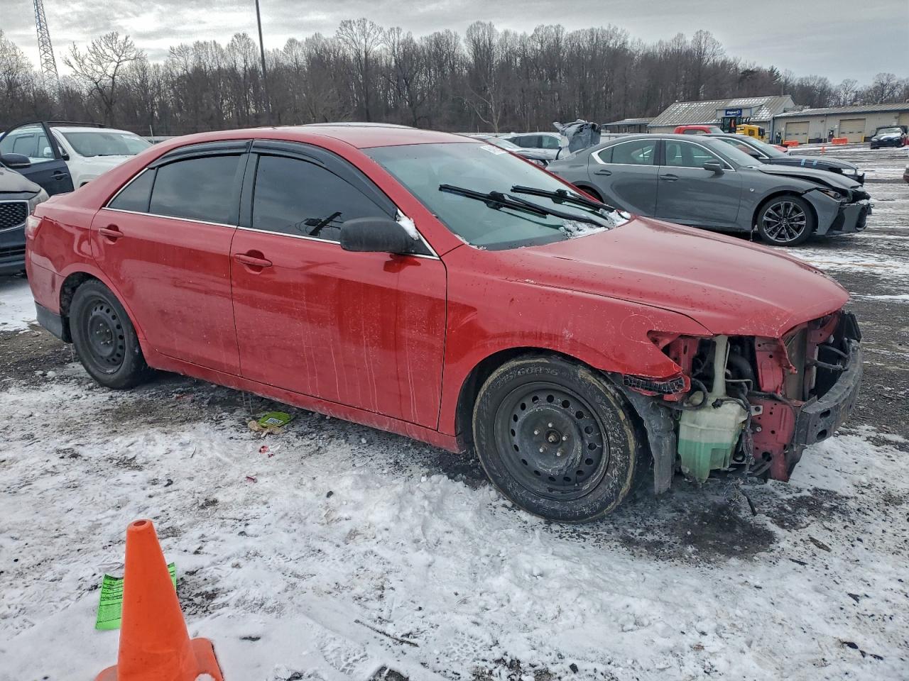 2009 TOYOTA CAMRY SE photo 4
