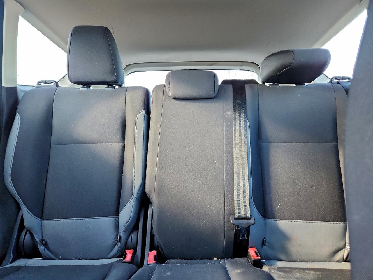 2015 FORD ESCAPE S photo 28