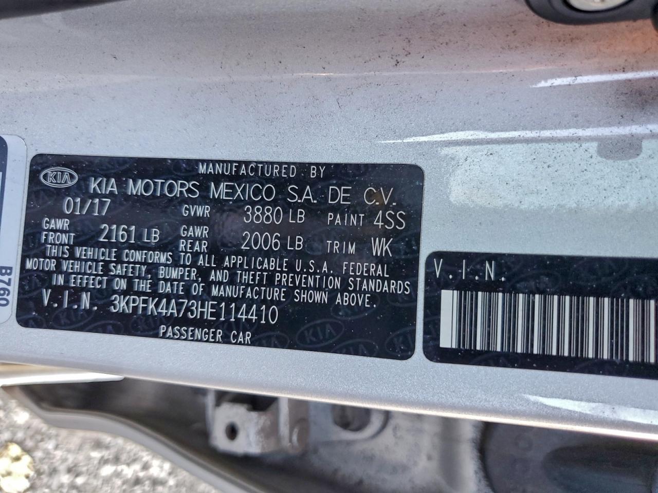 2017 KIA FORTE LX photo 12