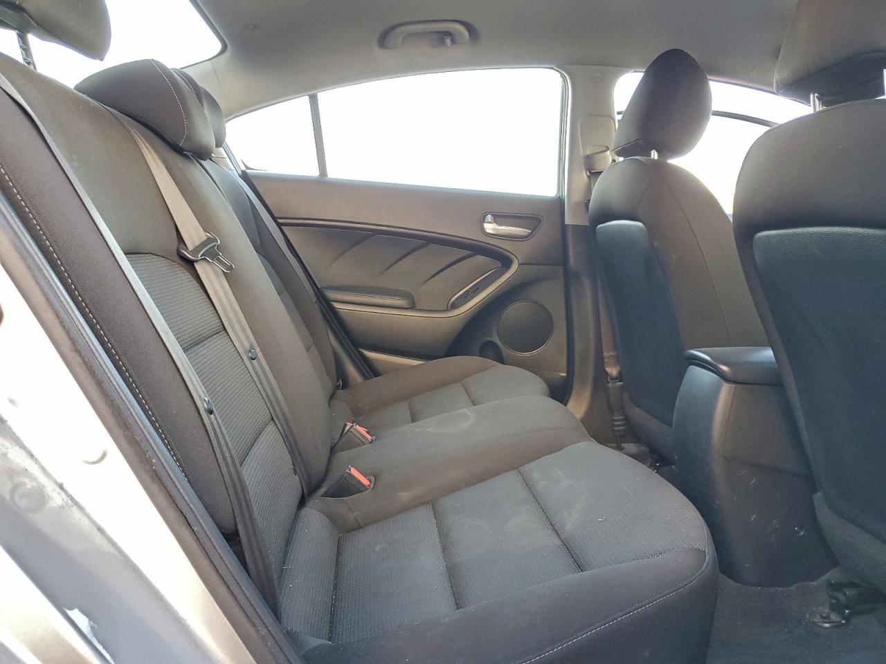 2017 KIA FORTE LX photo 10