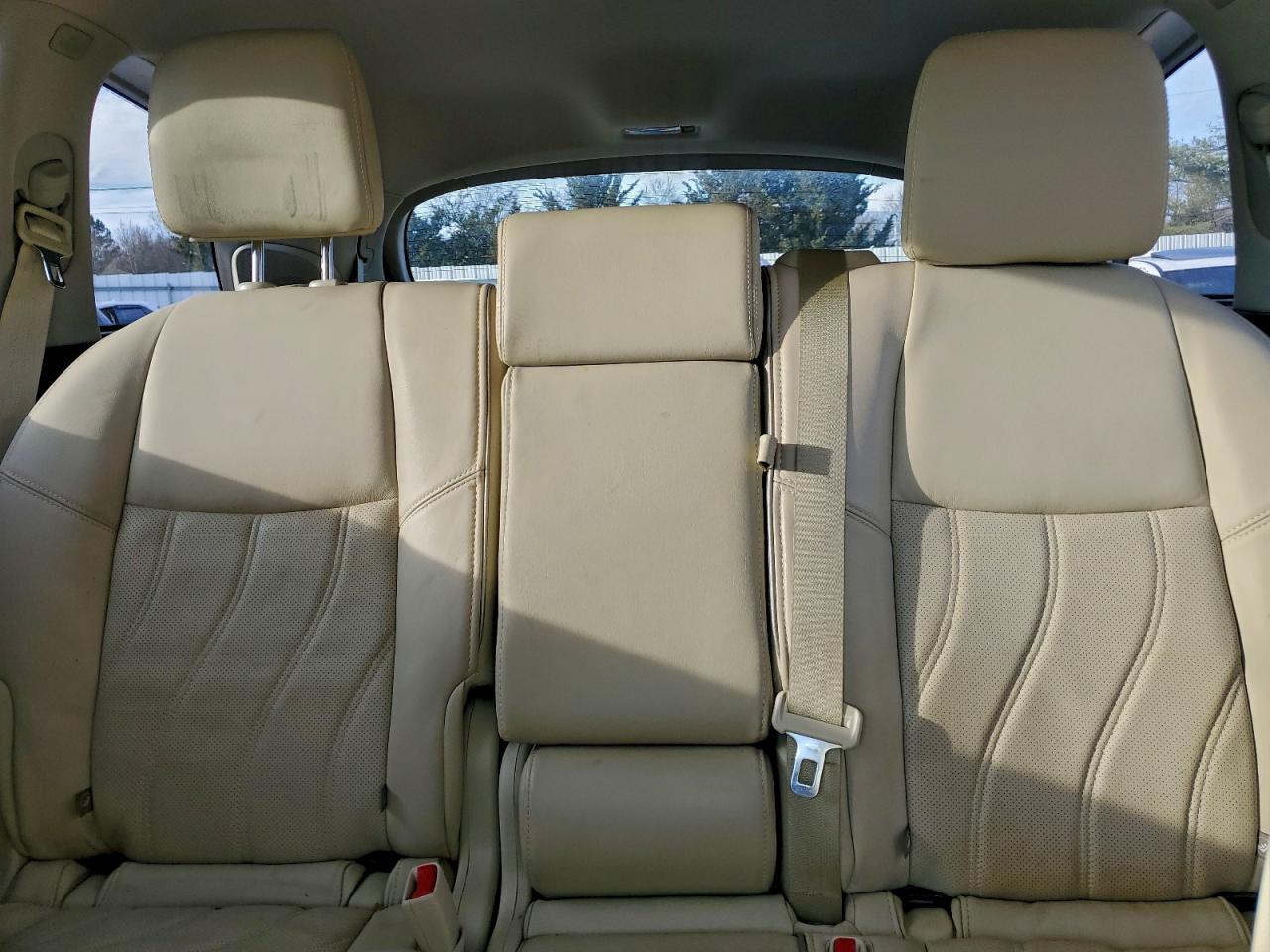 2020 INFINITI QX60 LUXE photo 10