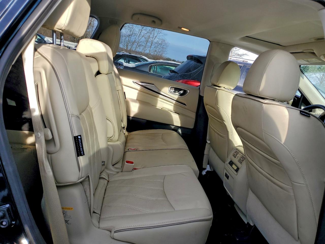 2020 INFINITI QX60 LUXE photo 11