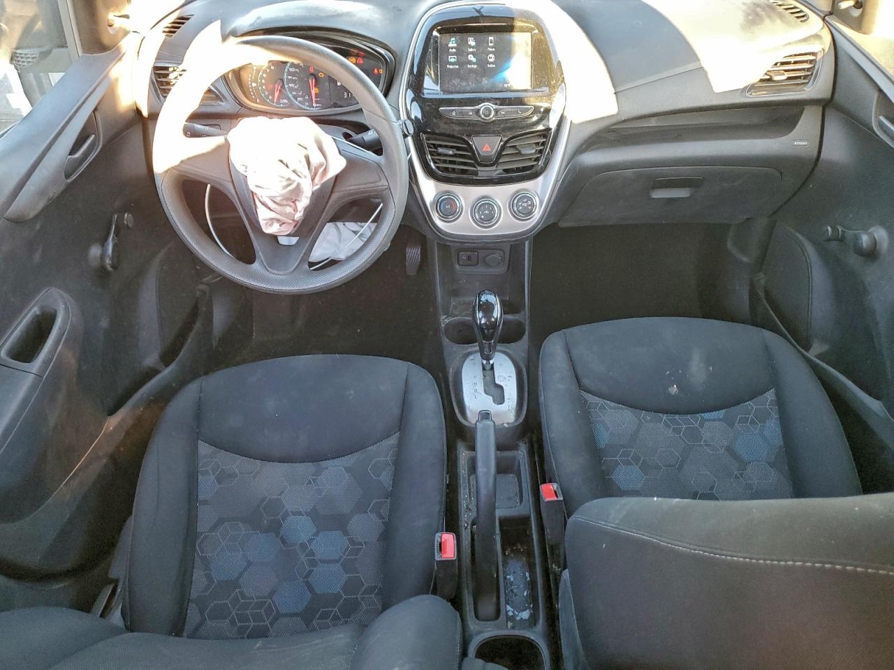 2018 CHEVROLET SPARK LS photo 8