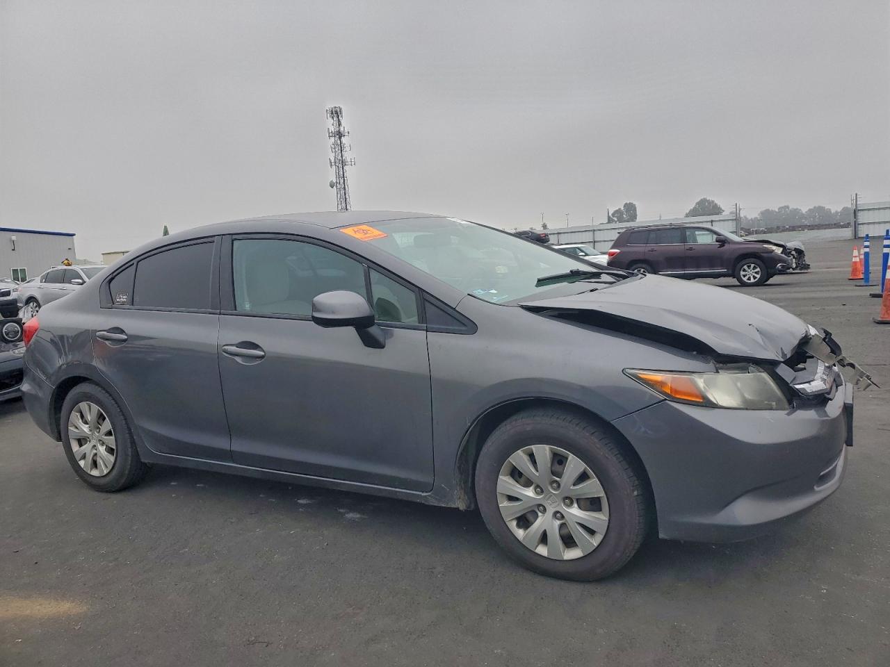 2012 HONDA CIVIC LX photo 4