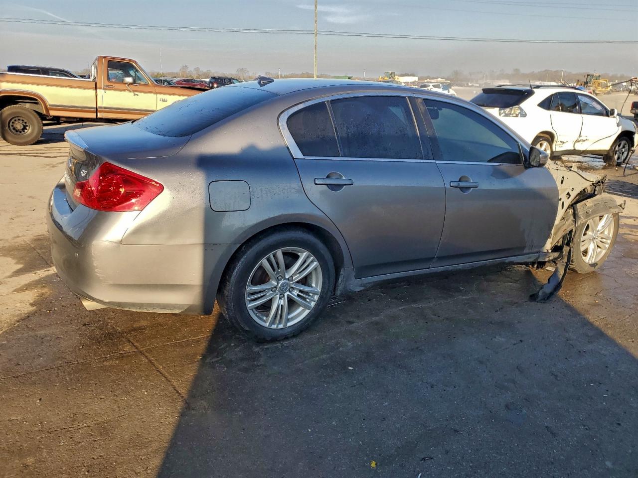 2012 INFINITI G37 BASE photo 3