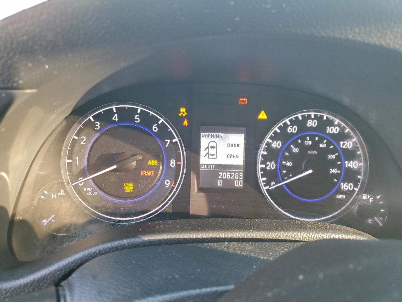 2012 INFINITI G37 BASE photo 9