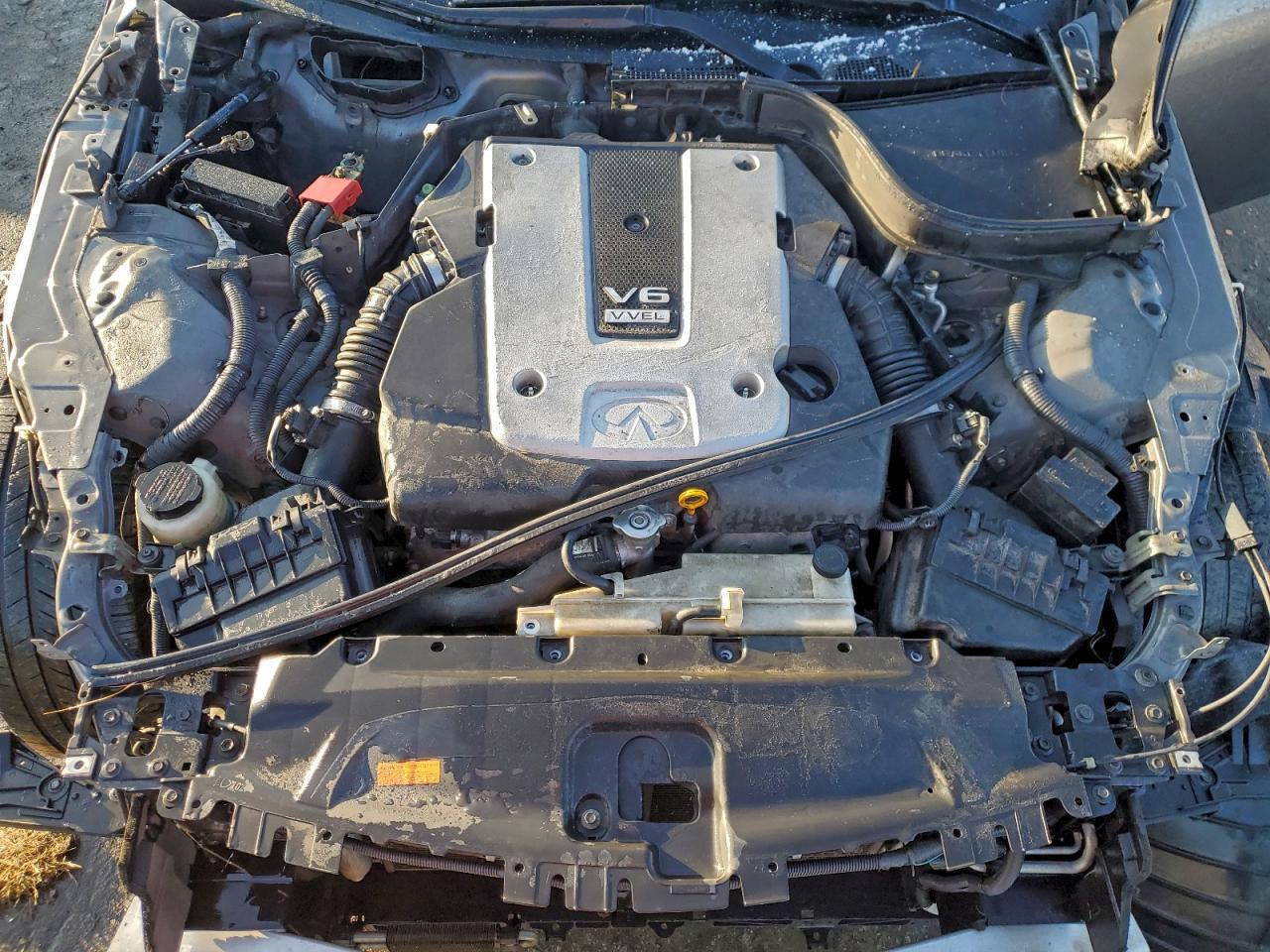 2012 INFINITI G37 BASE photo 11