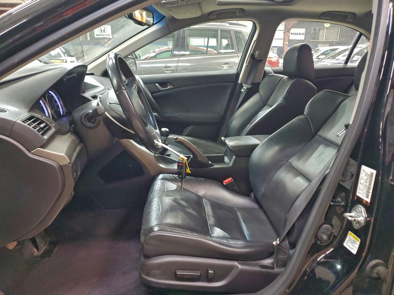 2010 ACURA TSX photo 7