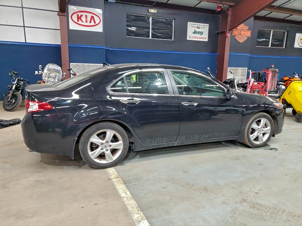 2010 ACURA TSX photo 3