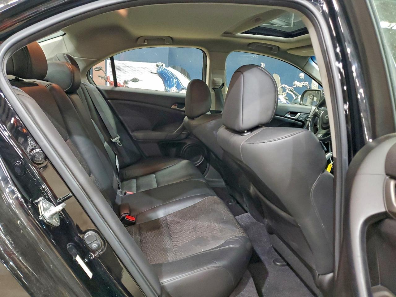 2010 ACURA TSX photo 10