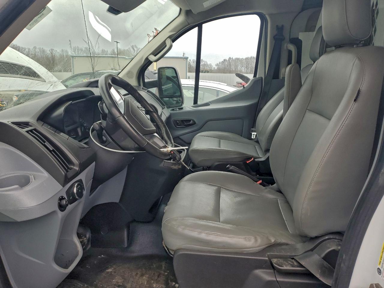2017 FORD TRANSIT T-250 photo 7
