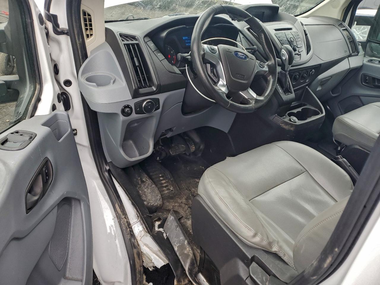 2017 FORD TRANSIT T-250 photo 8