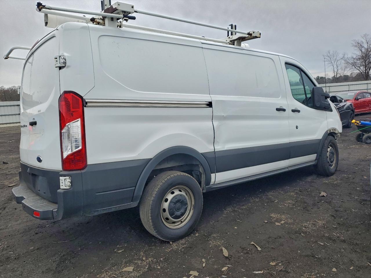2017 FORD TRANSIT T-250 photo 3