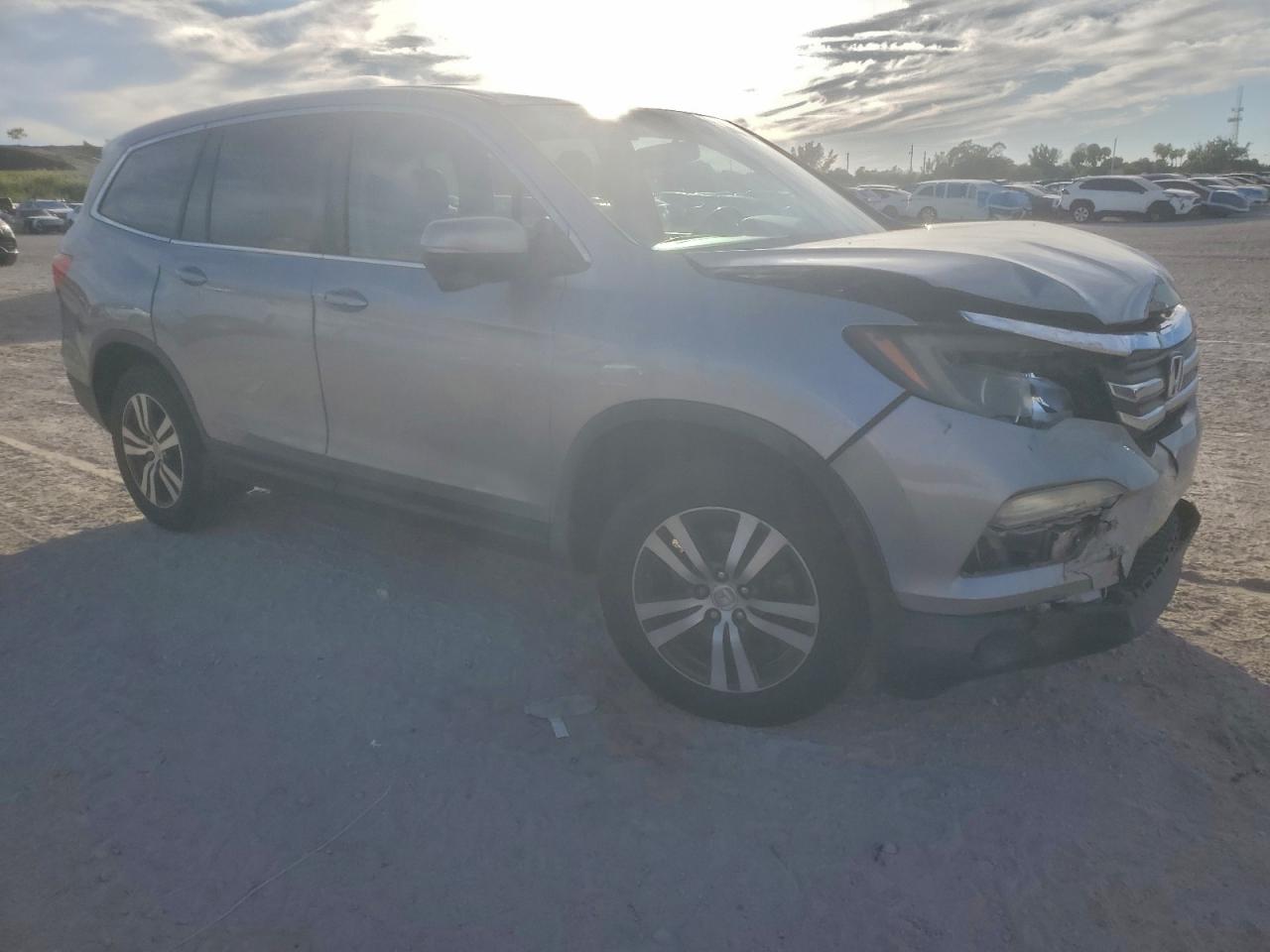 2016 HONDA PILOT EXL photo 7