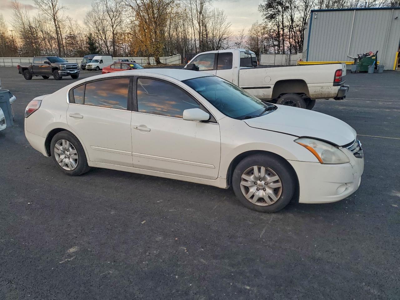 2011 NISSAN ALTIMA BASE photo 4