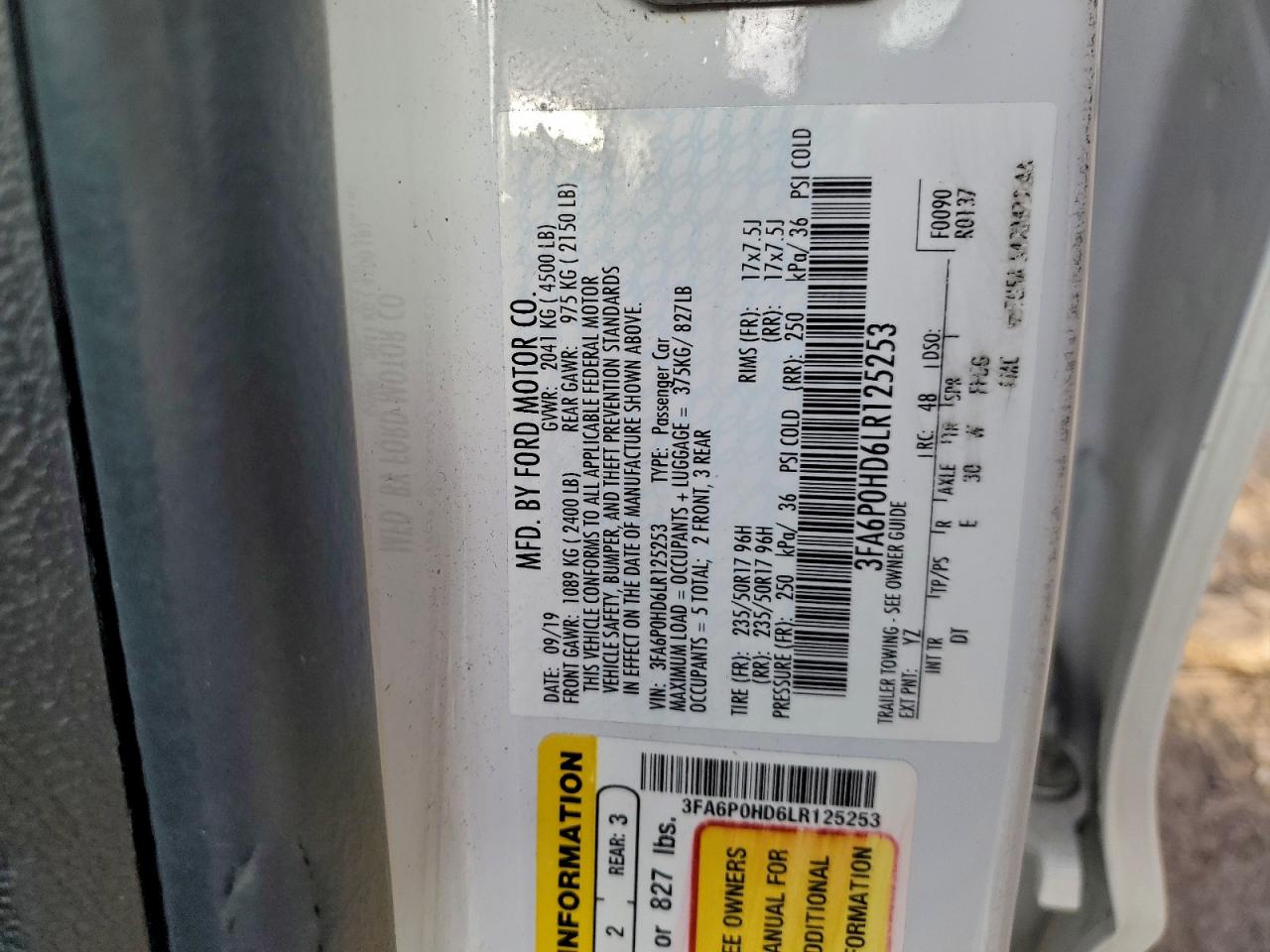 2020 FORD FUSION SE photo 12