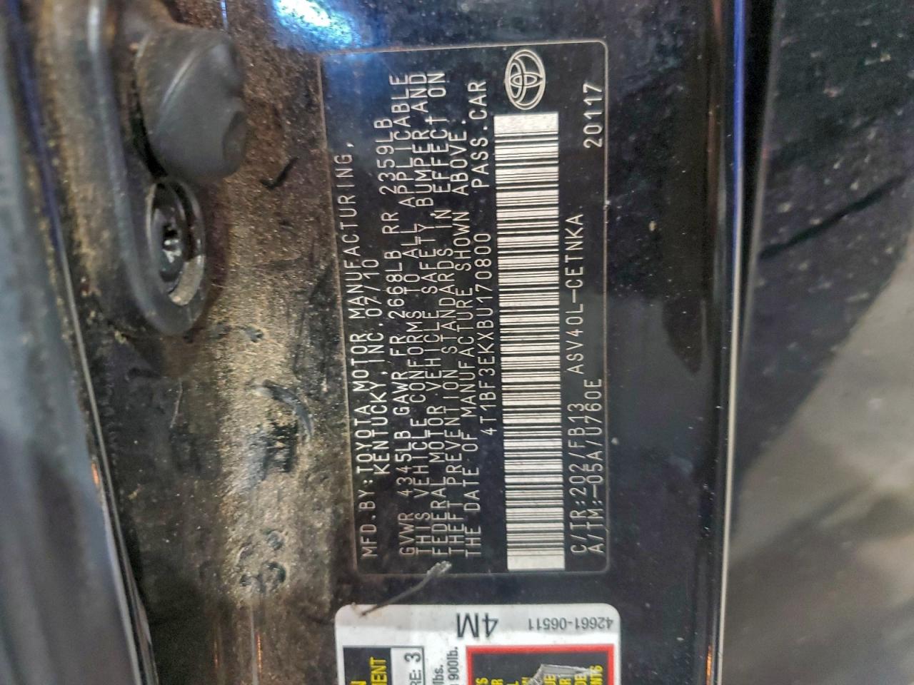 2011 TOYOTA CAMRY BASE photo 13