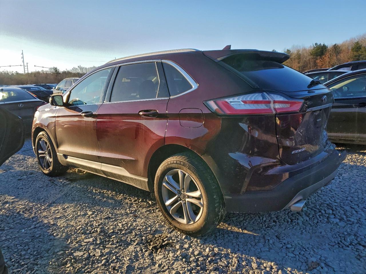 2019 FORD EDGE SEL photo 2