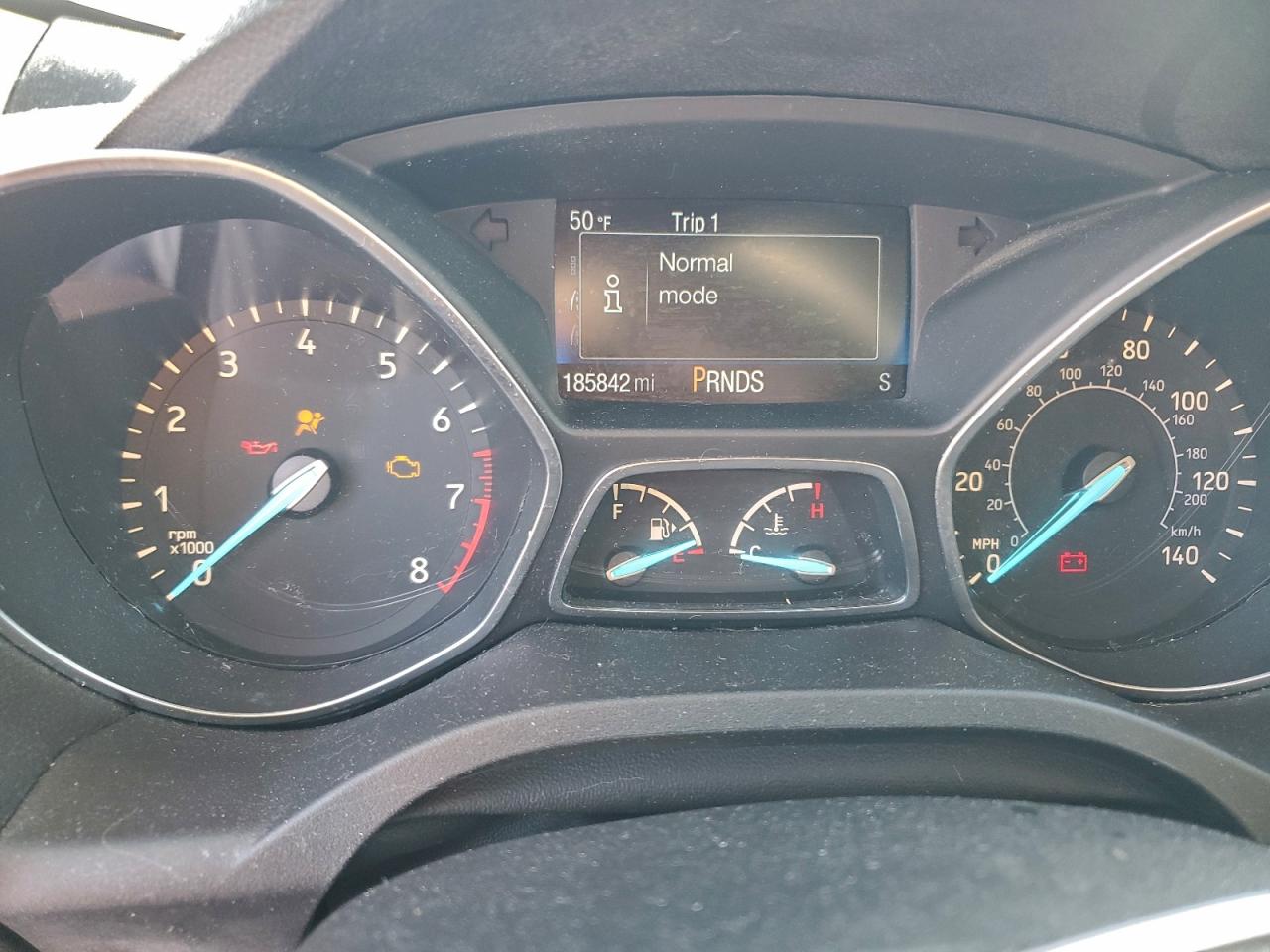 2017 FORD ESCAPE SE photo 9