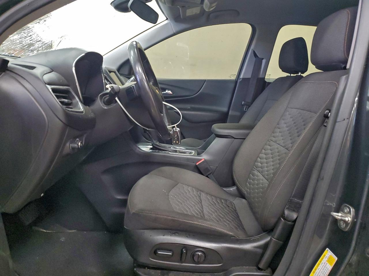 2019 CHEVROLET EQUINOX LT photo 7