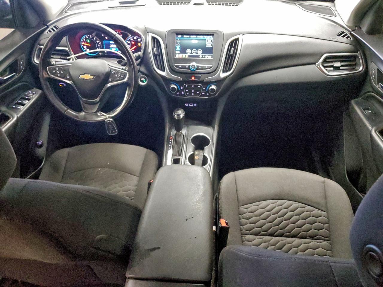 2019 CHEVROLET EQUINOX LT photo 8