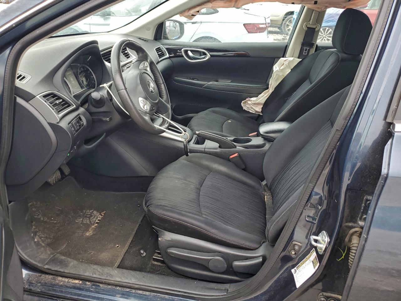 2016 NISSAN SENTRA S photo 7
