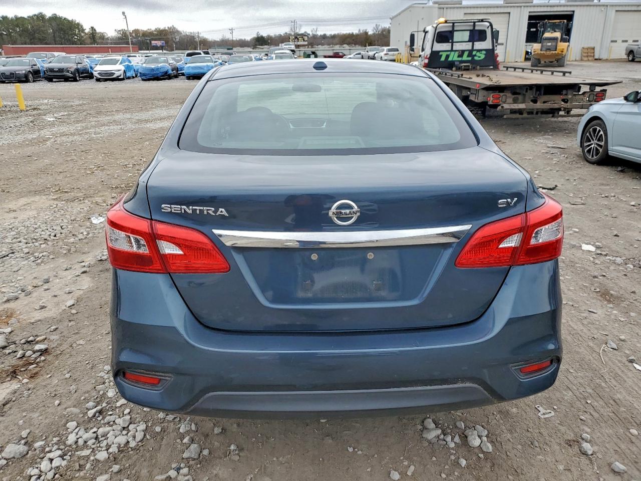 2016 NISSAN SENTRA S photo 6