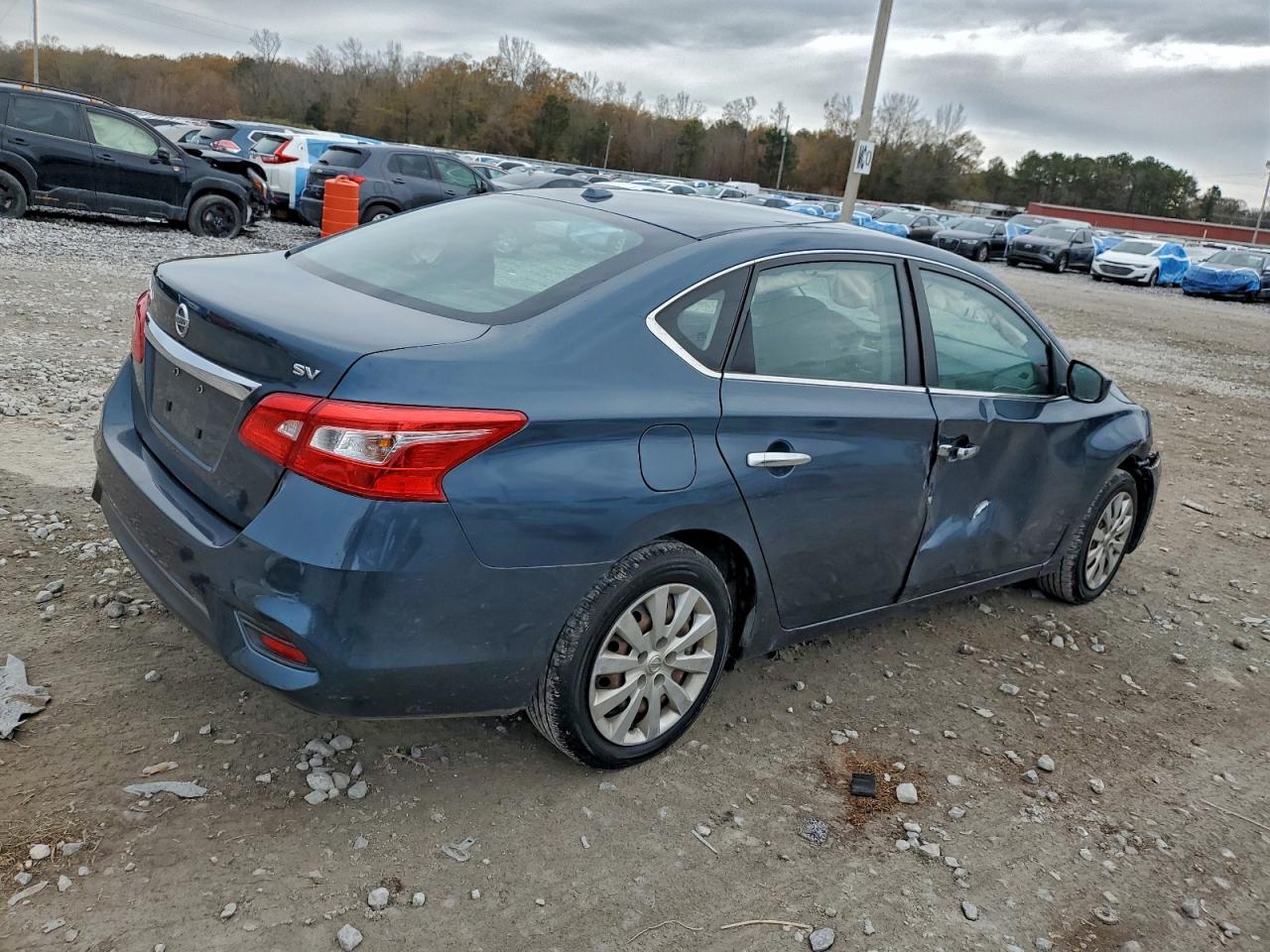 2016 NISSAN SENTRA S photo 3