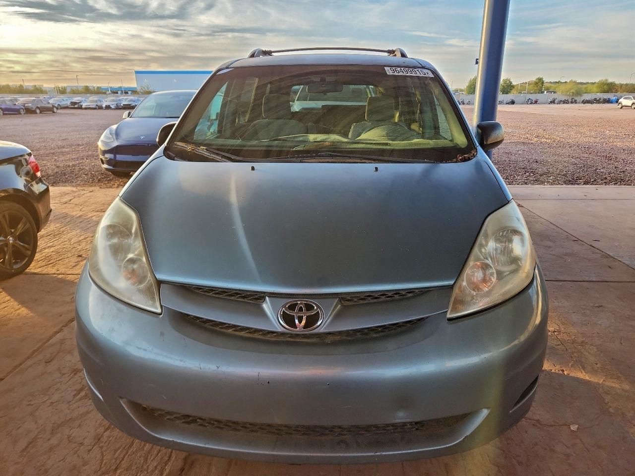 2007 TOYOTA SIENNA CE photo 5