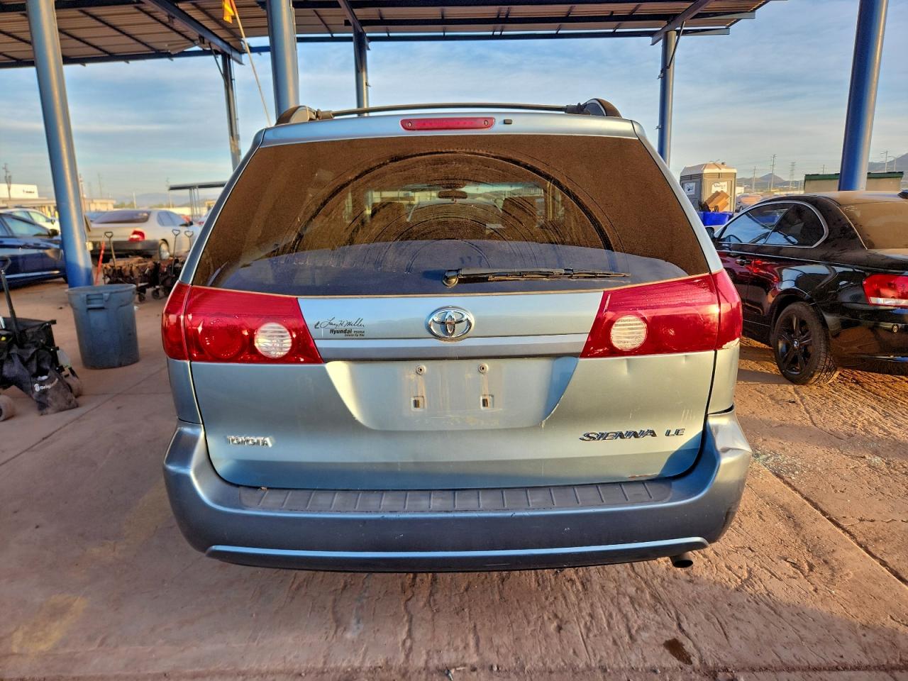 2007 TOYOTA SIENNA CE photo 6