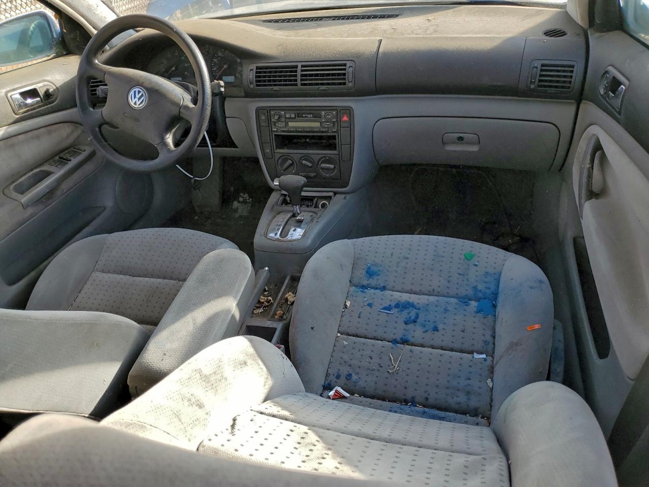 2000 VOLKSWAGEN PASSAT GLS photo 8
