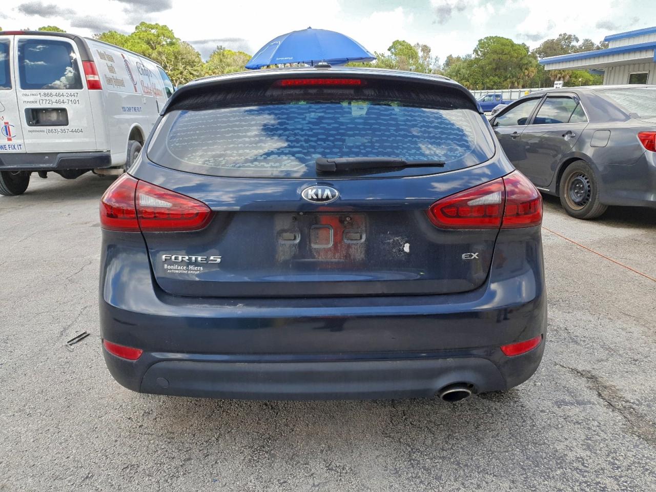2017 KIA FORTE EX photo 6