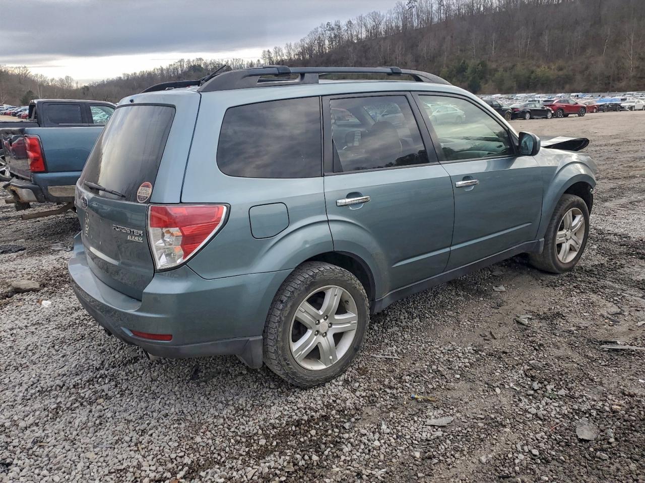 2010 SUBARU FORESTER 2.5X LIMITED photo 3