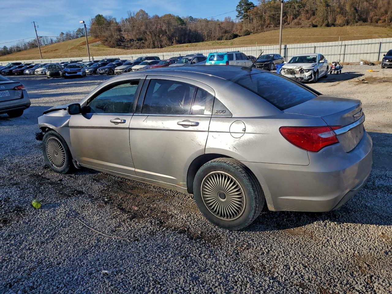 2013 CHRYSLER 200 LX photo 2