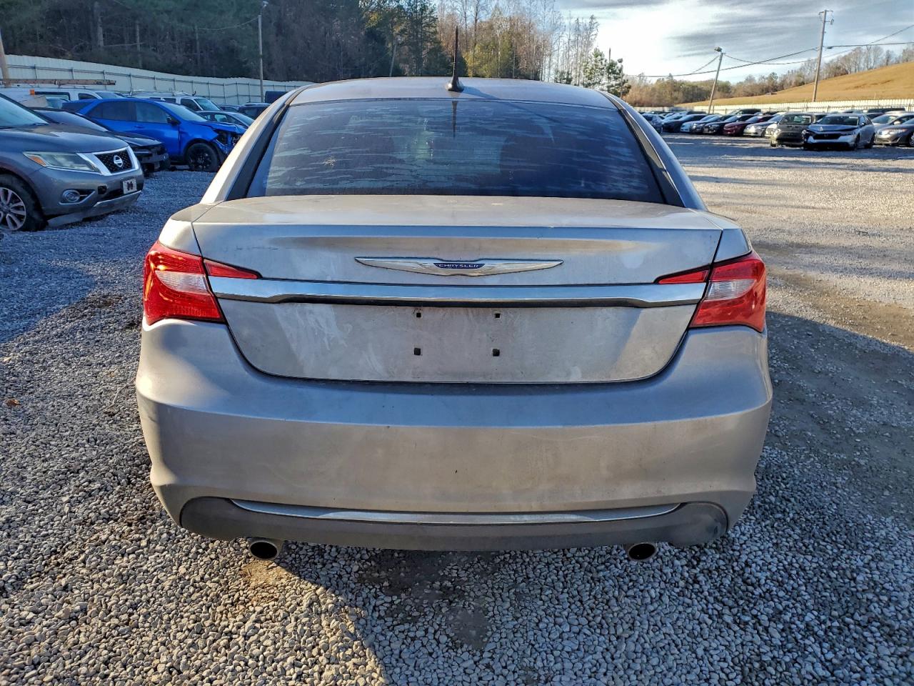 2013 CHRYSLER 200 LX photo 6