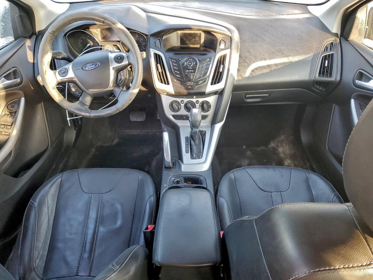 2013 FORD FOCUS SE photo 8