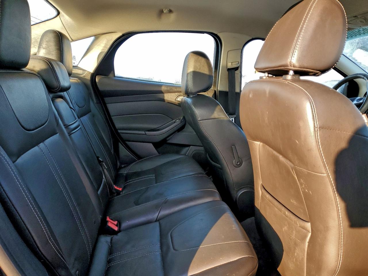 2013 FORD FOCUS SE photo 10