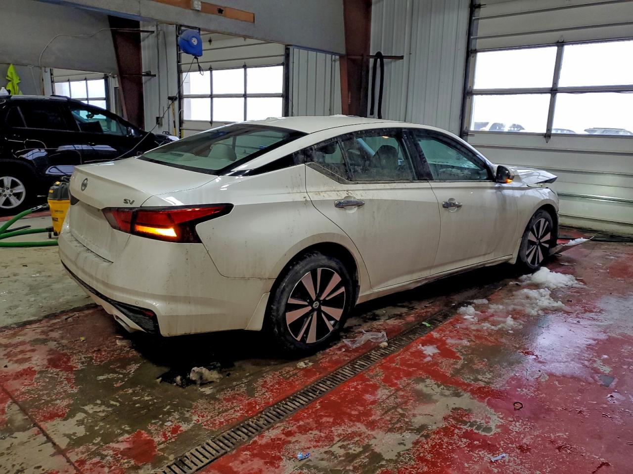 2019 NISSAN ALTIMA SV photo 3