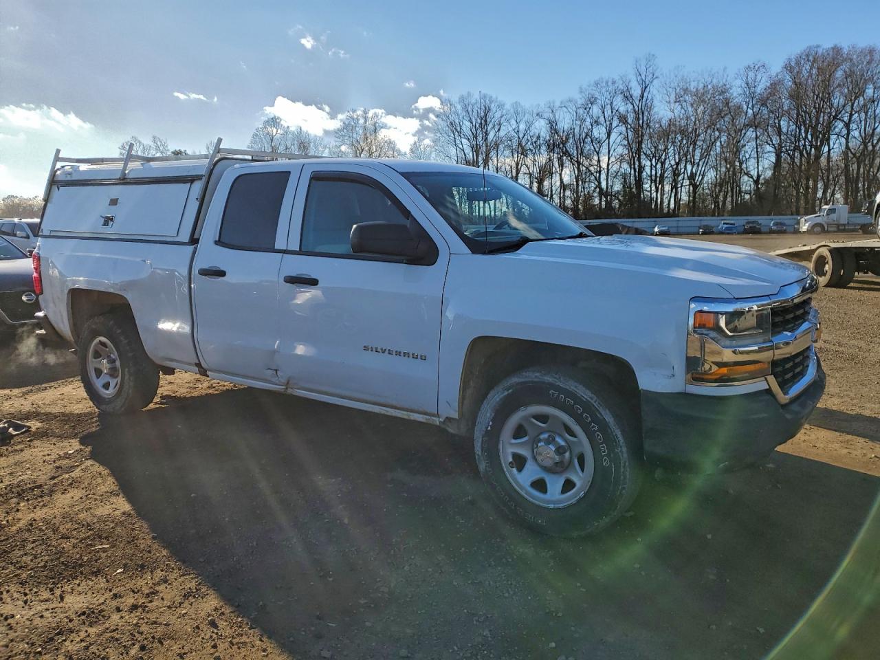 2018 CHEVROLET SILVERADO C1500 photo 4